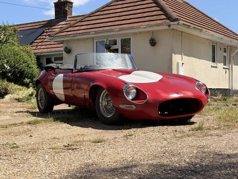 1966 Jaguar E-Type Series I 4.2-Litre Roadster - Image 1