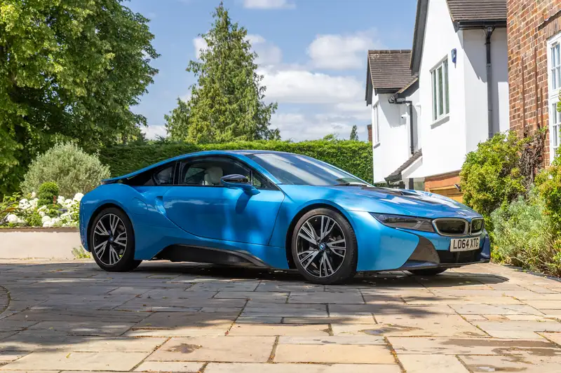 2015 BMW i8 Coupé - Image 1
