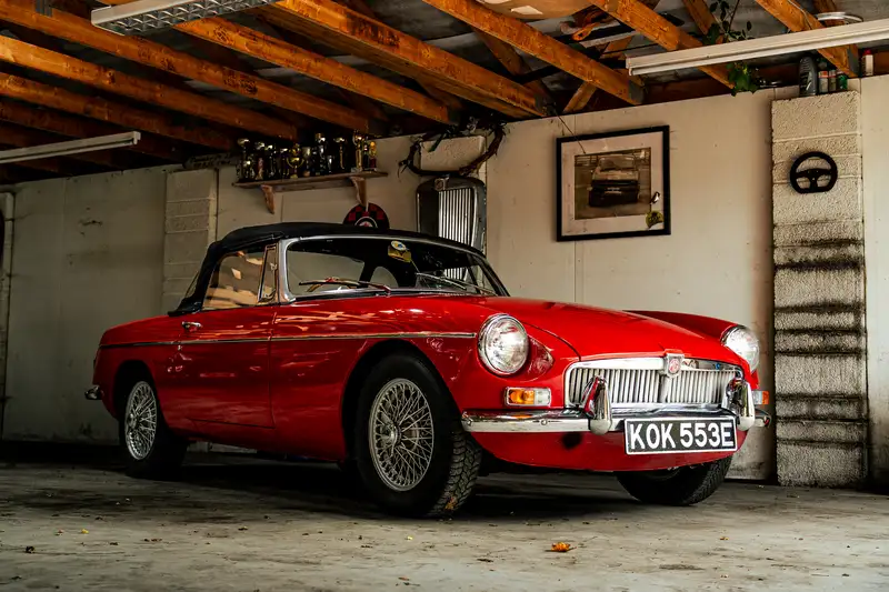 Iconic Auctioneers - 1967 MGB Roadster-For Sale - Image 1