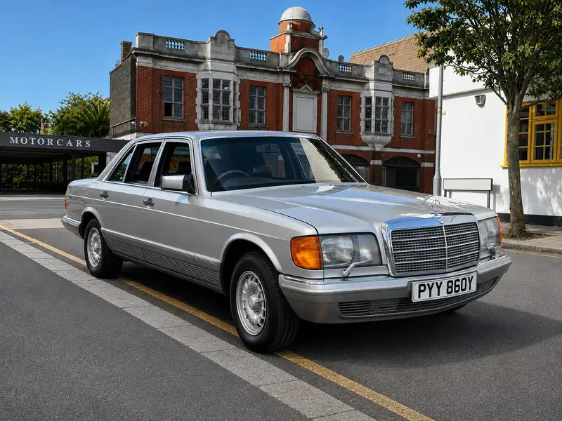 1983 Mercedes-Benz 500 SEL (W126) - Image 1