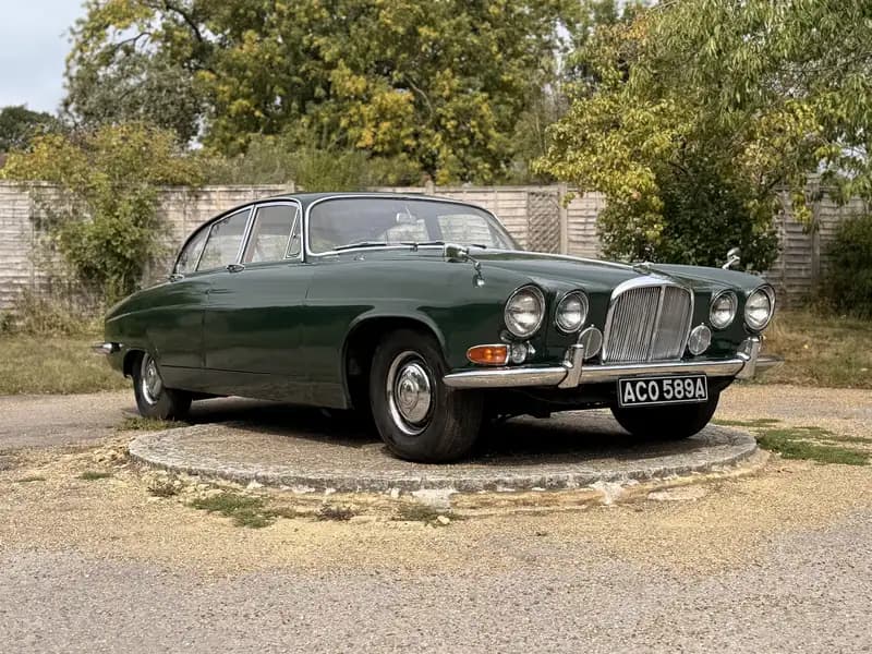 1963 Jaguar MK 10 Saloon 3.8 - Image 1