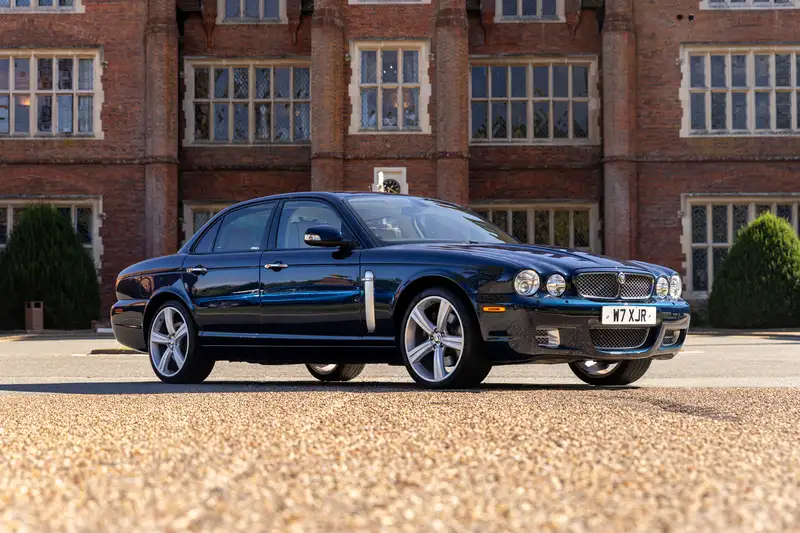 2008 Jaguar XJR (X358) - Image 1
