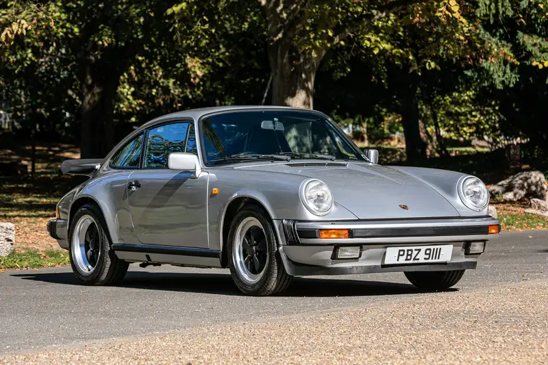 1989 Porsche 911 3.2 Carrera Sport (G50) Coupé - Image 1