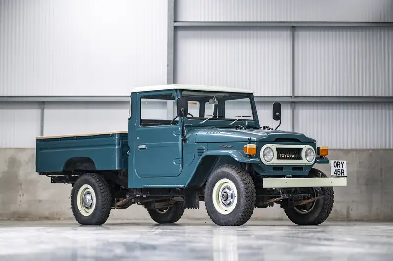 1976 Toyota Land Cruiser FJ45 Pick-Up - Image 1