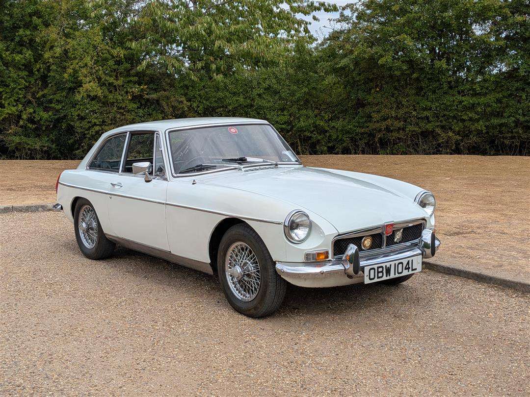 1973 MG B GT AUTO - Image 1