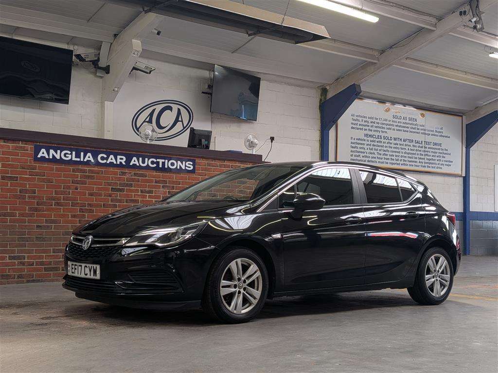 2017 VAUXHALL ASTRA TECH LINE CDTI EFLE - Image 1