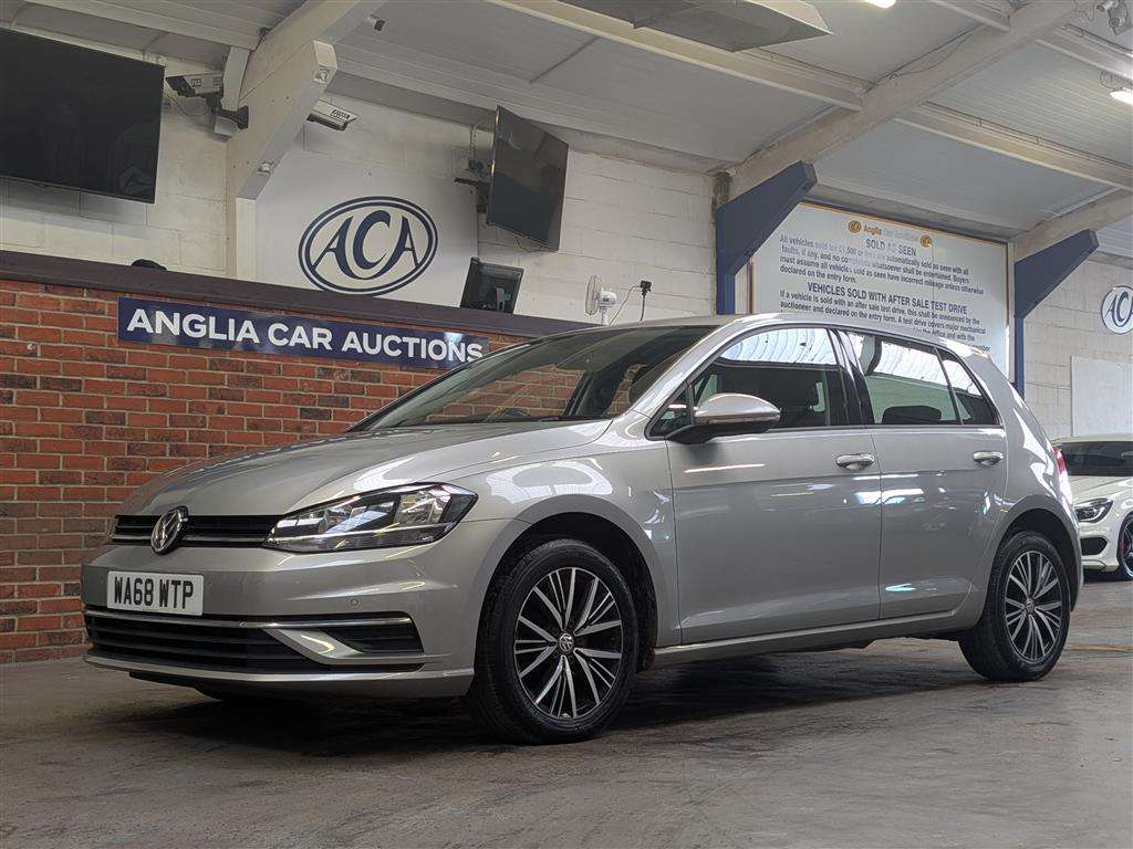 2018 VOLKSWAGEN GOLF SE NAVIGATION TDI BM - Image 1