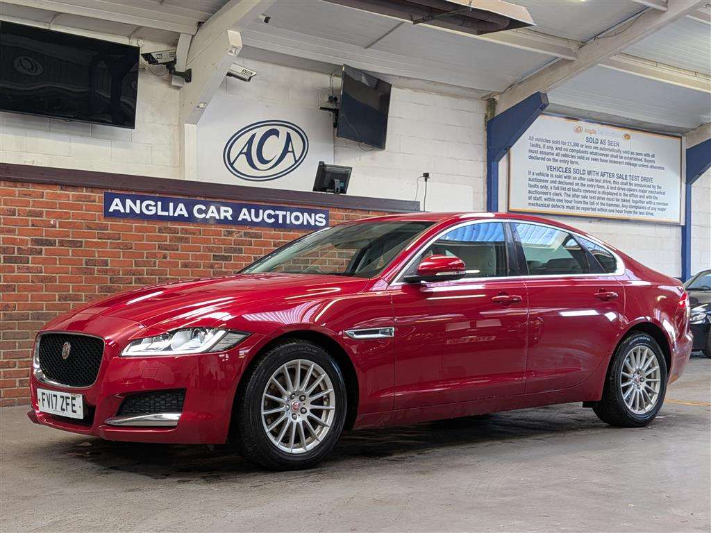 2017 JAGUAR XF PRESTIGE D AUTO - Image 1