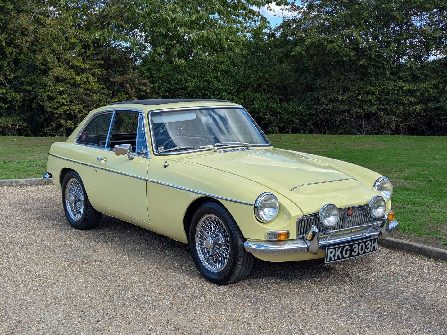 1969 MG C GT - Image 1