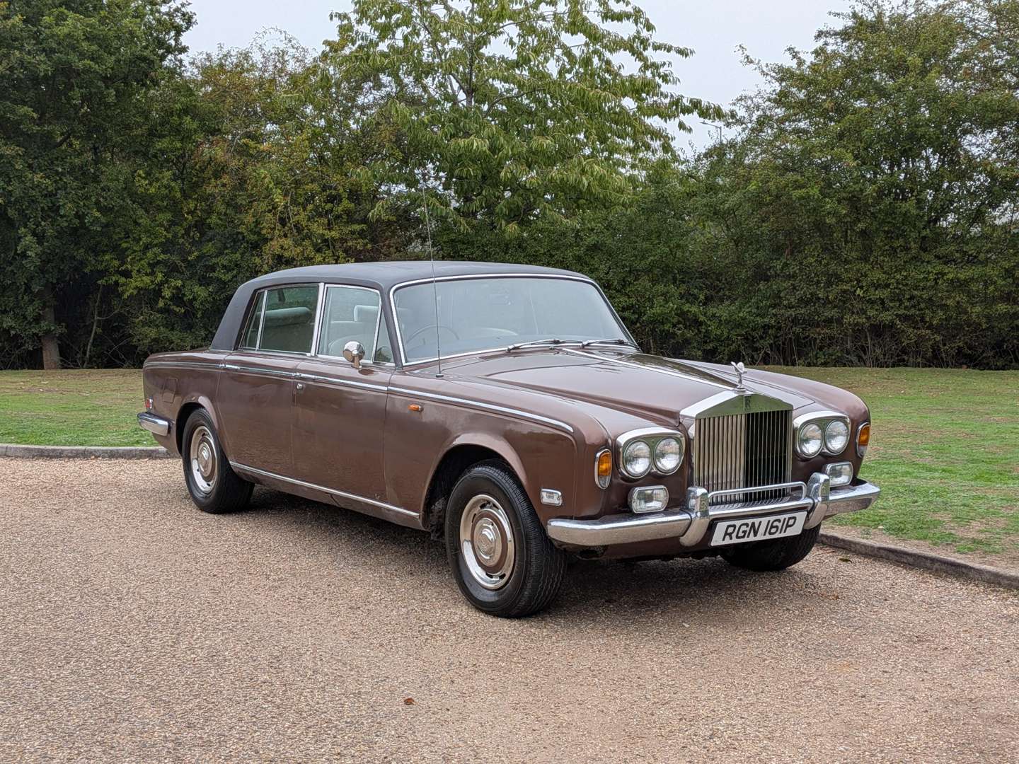 1976 ROLLS ROYCE SILVER WRAITH - Image 1