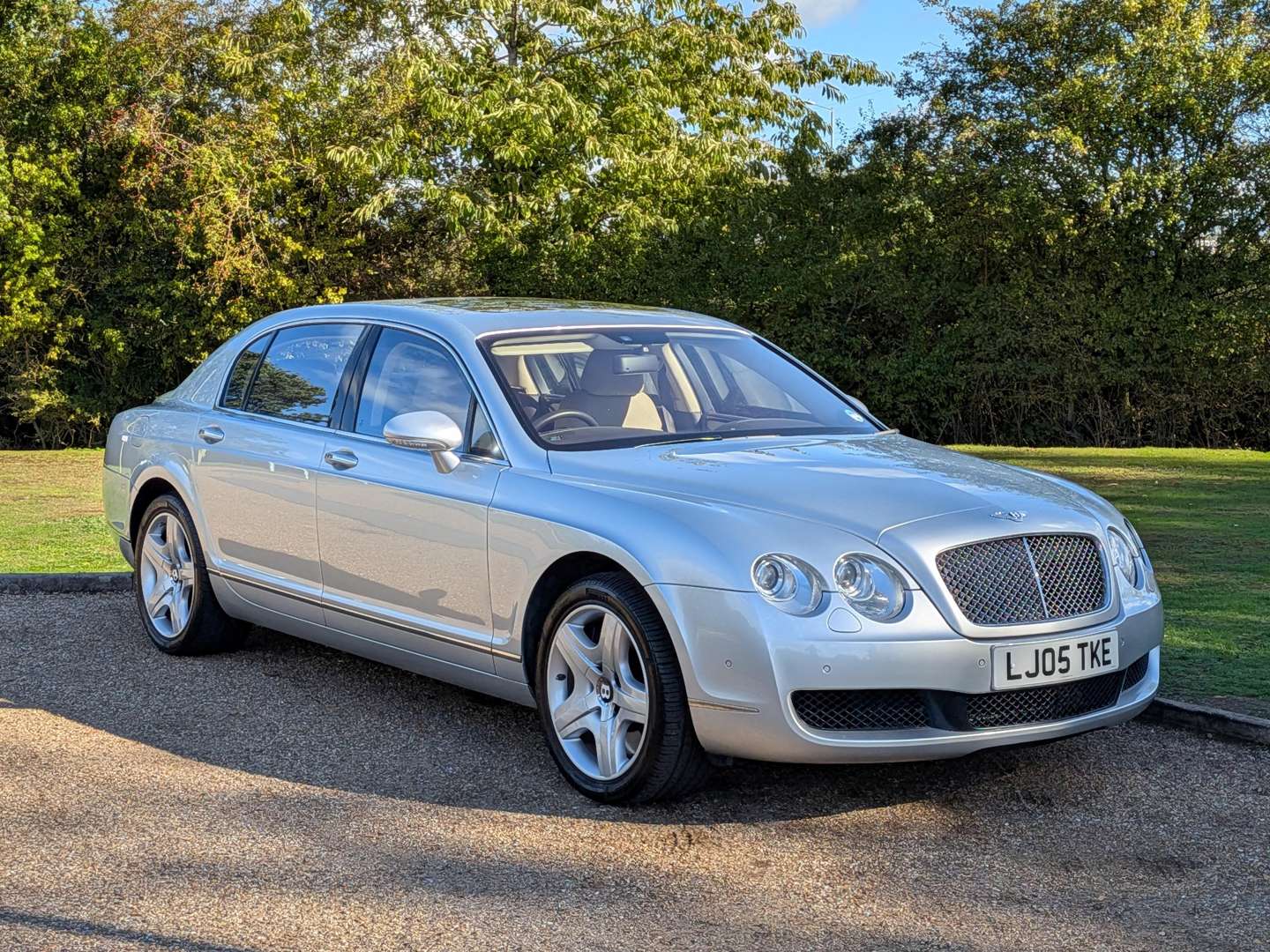 2005 BENTLEY CONTINENTAL 6.0 W12 FLYING SPUR - Image 1