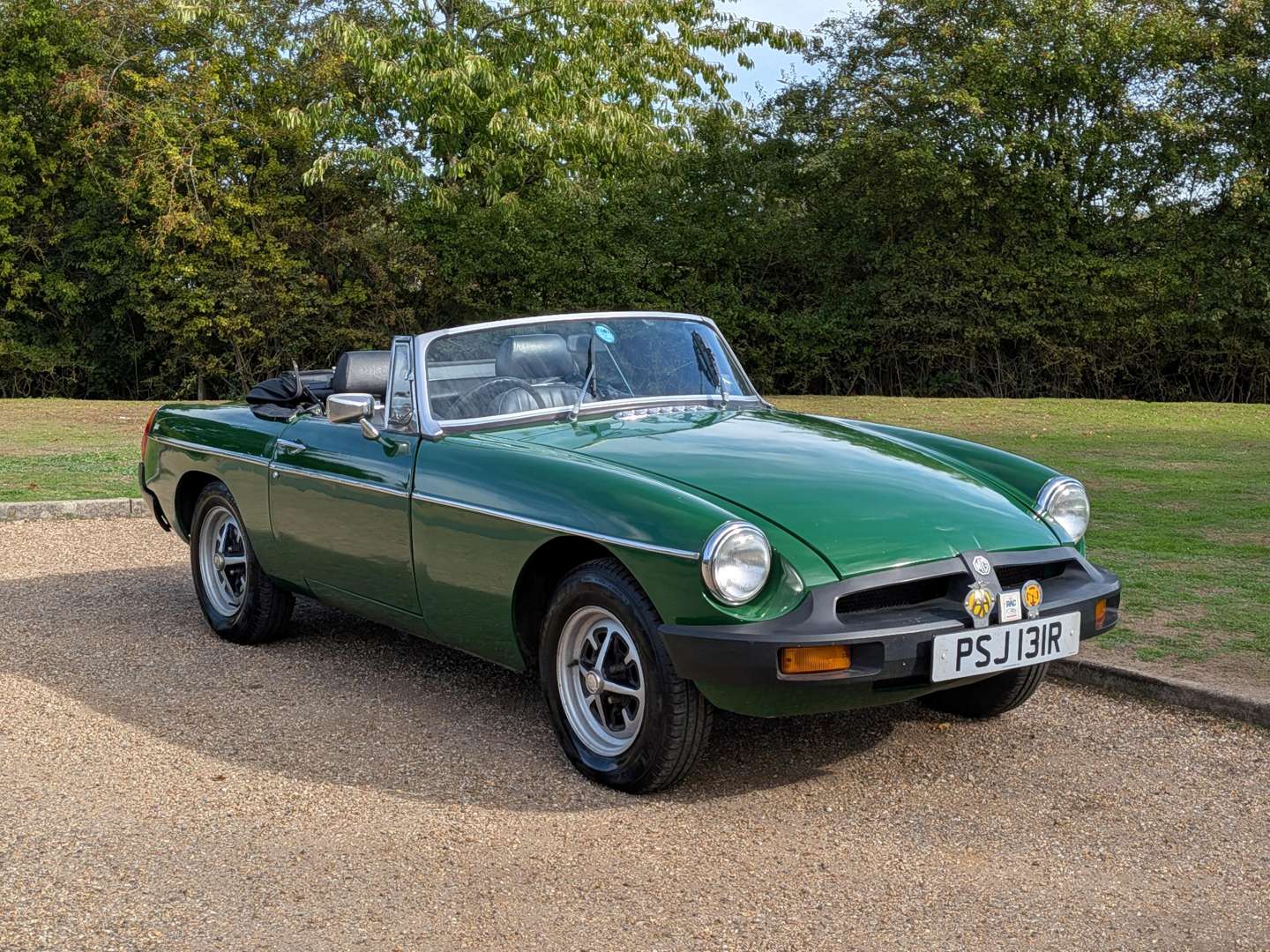 1977 MG B ROADSTER - Image 1