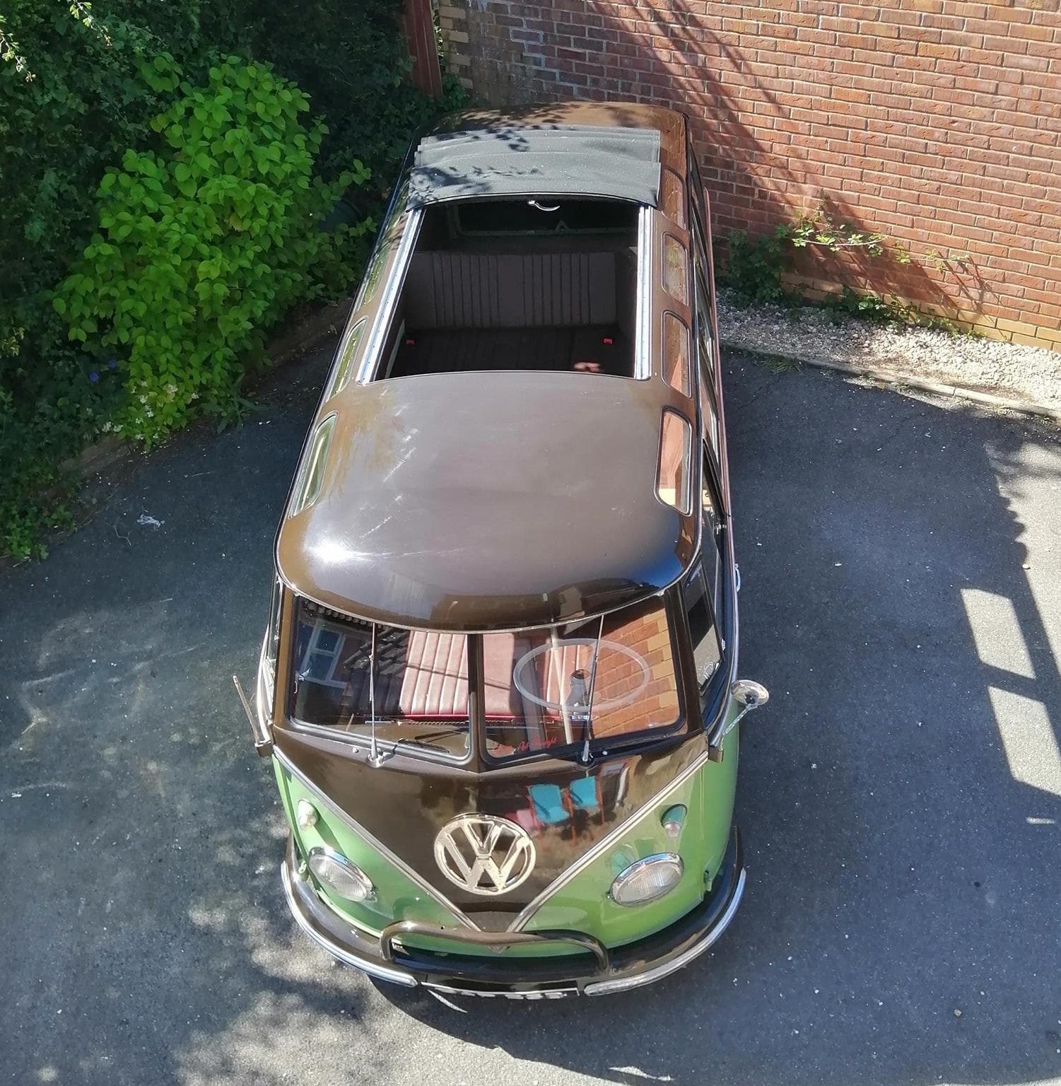 1964 Volkswagen Samba 21 Window Samba Bus - Image 1