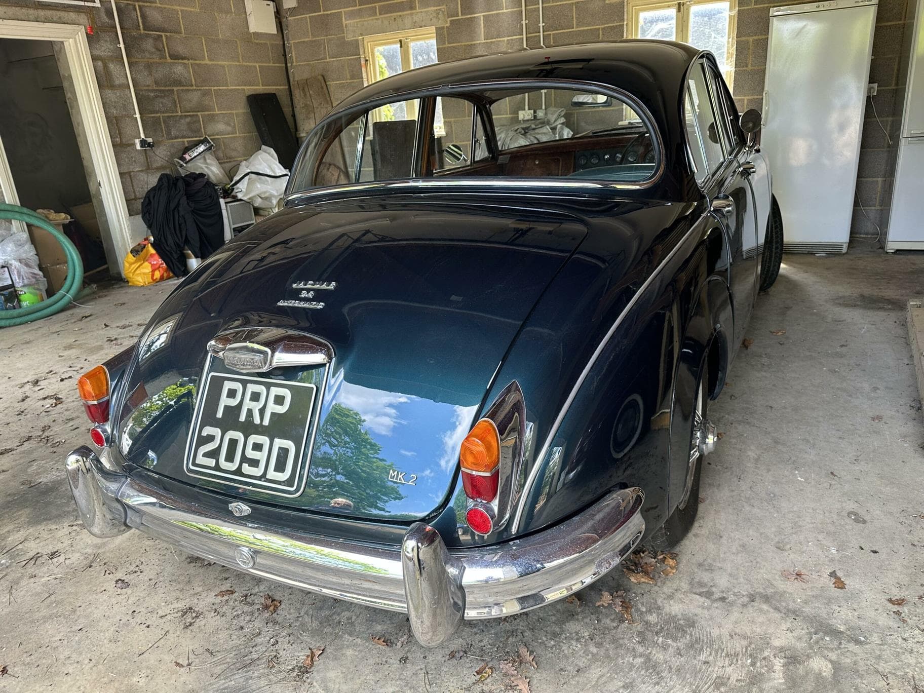1965 Jaguar MKII 3.8 - Image 1