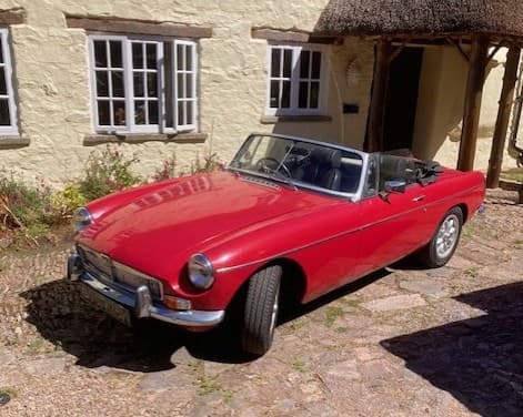 1971 MG B Roadster - Image 1