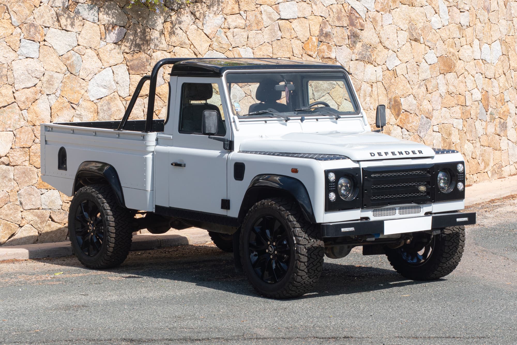 2013 Land Rover Defender 110 'High Capacity Pick Up’ - Image 1