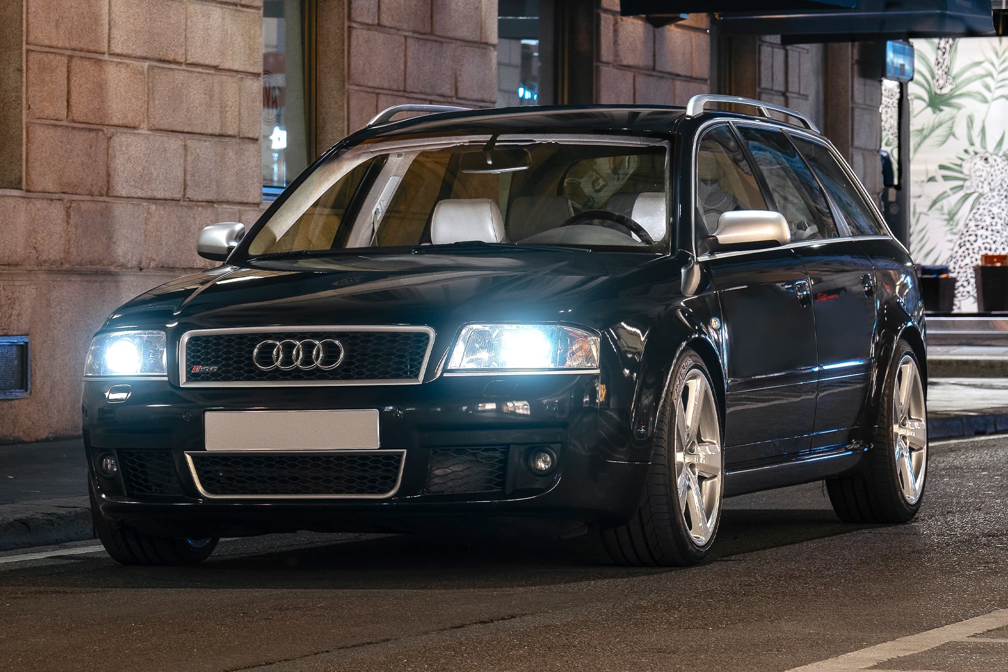 2003 Audi (C5) RS6 Avant - Image 1