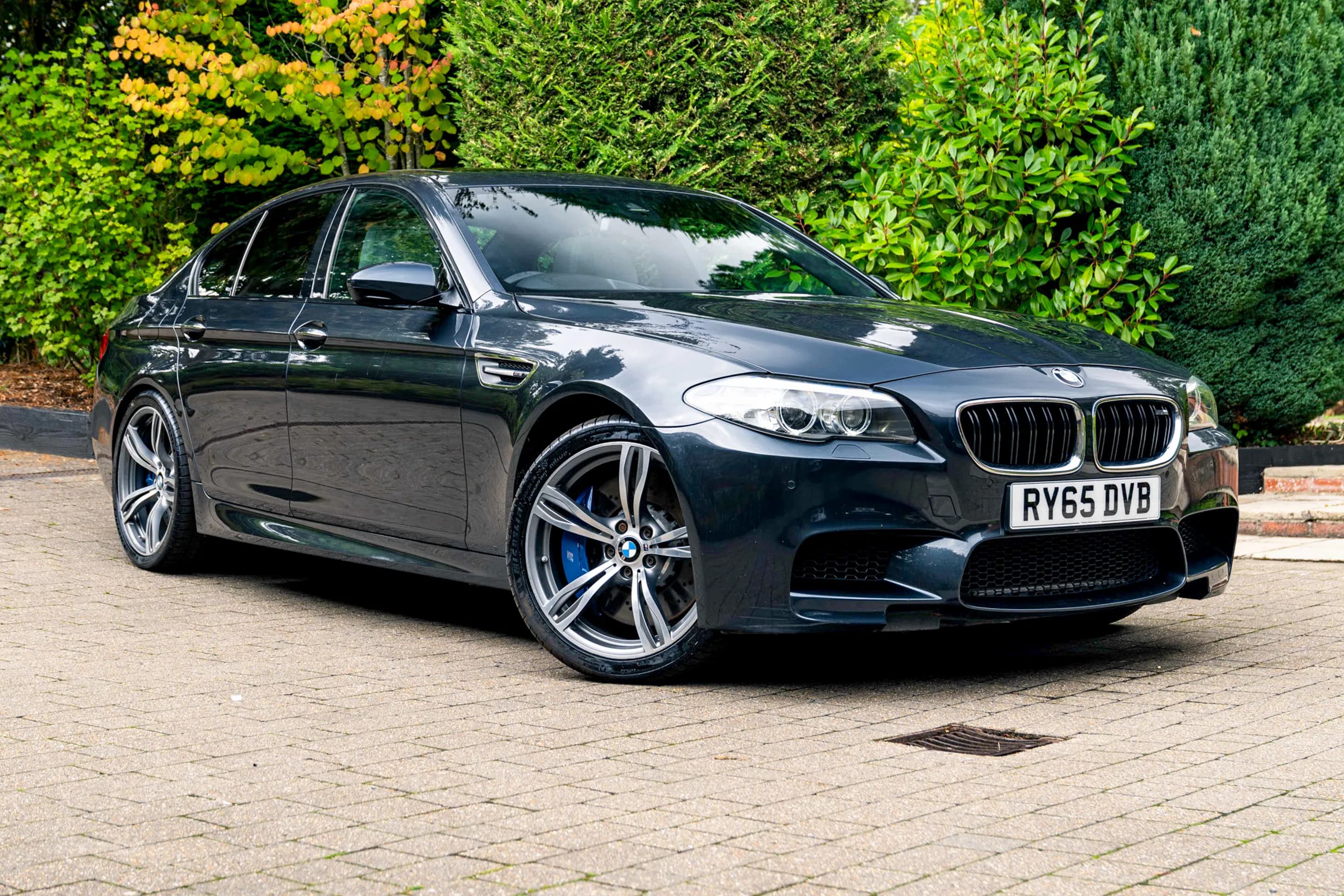 2016 BMW M5 (F10) DCT - Single Owner - Image 1