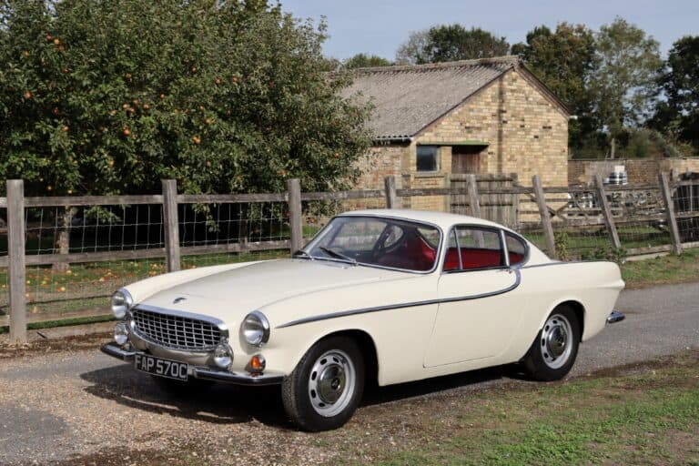 1965 Volvo P1800 S - Image 1
