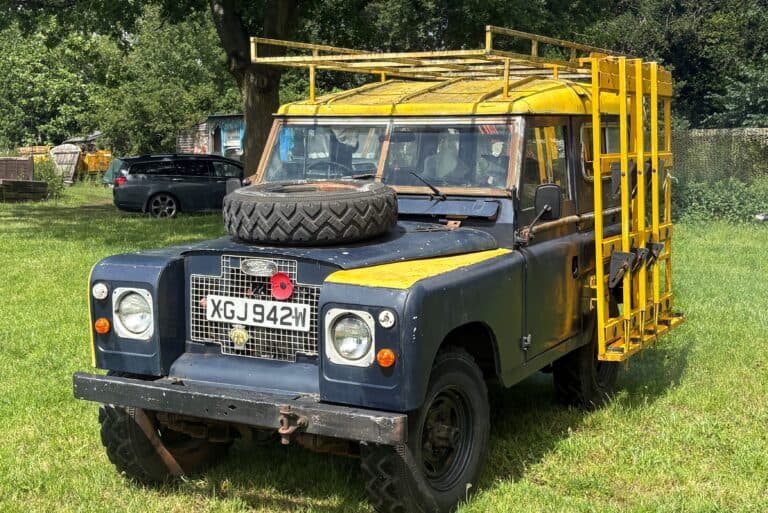 1971 Land Rover Series IIA - Image 1