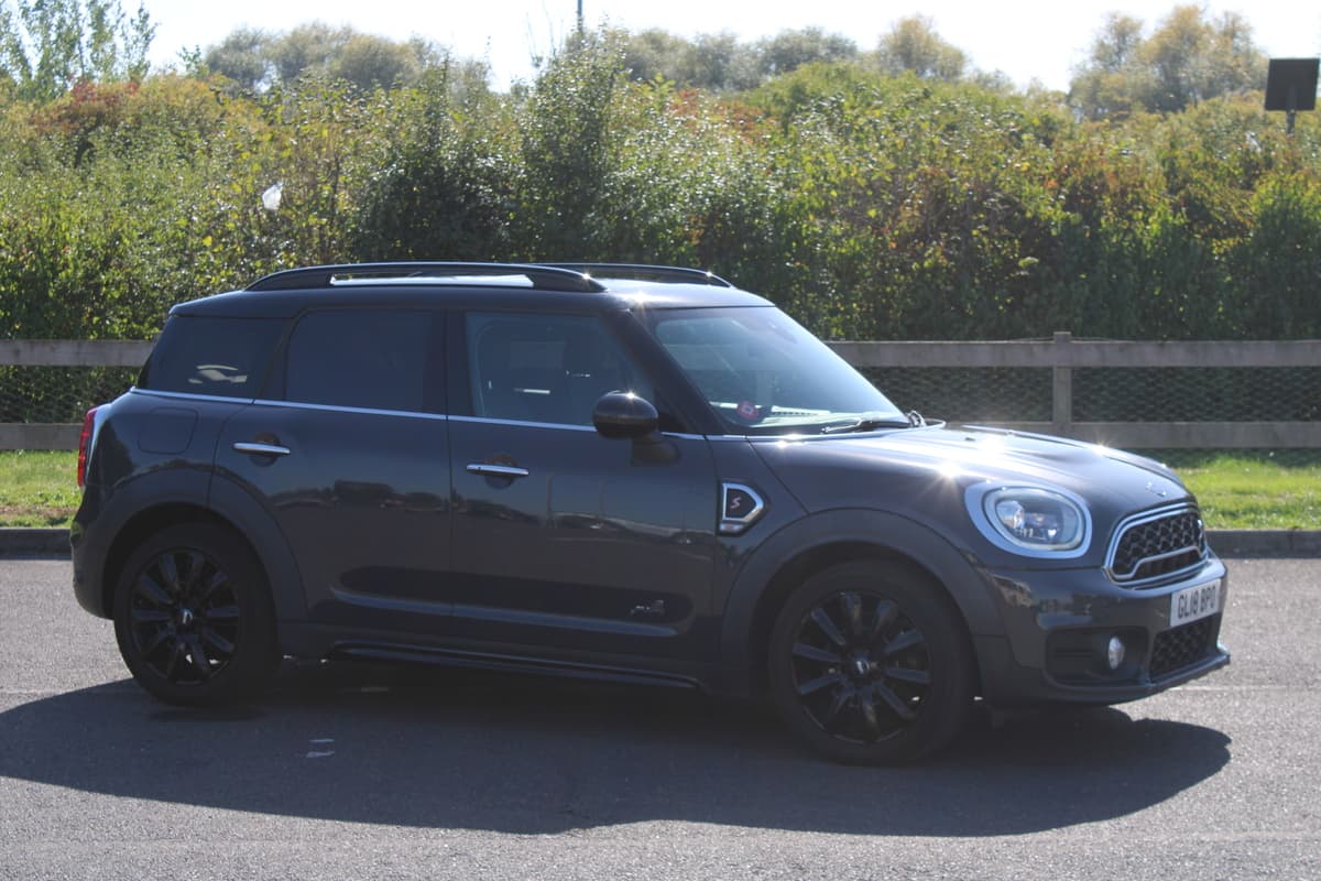 2018 Mini Countryman Cooper S All4 - Image 1