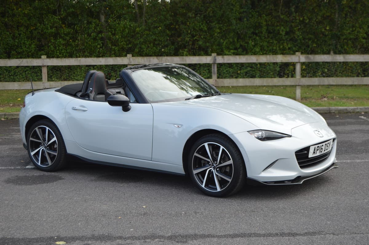 2016 Mazda Mx-5 Sport Recaro - Image 1