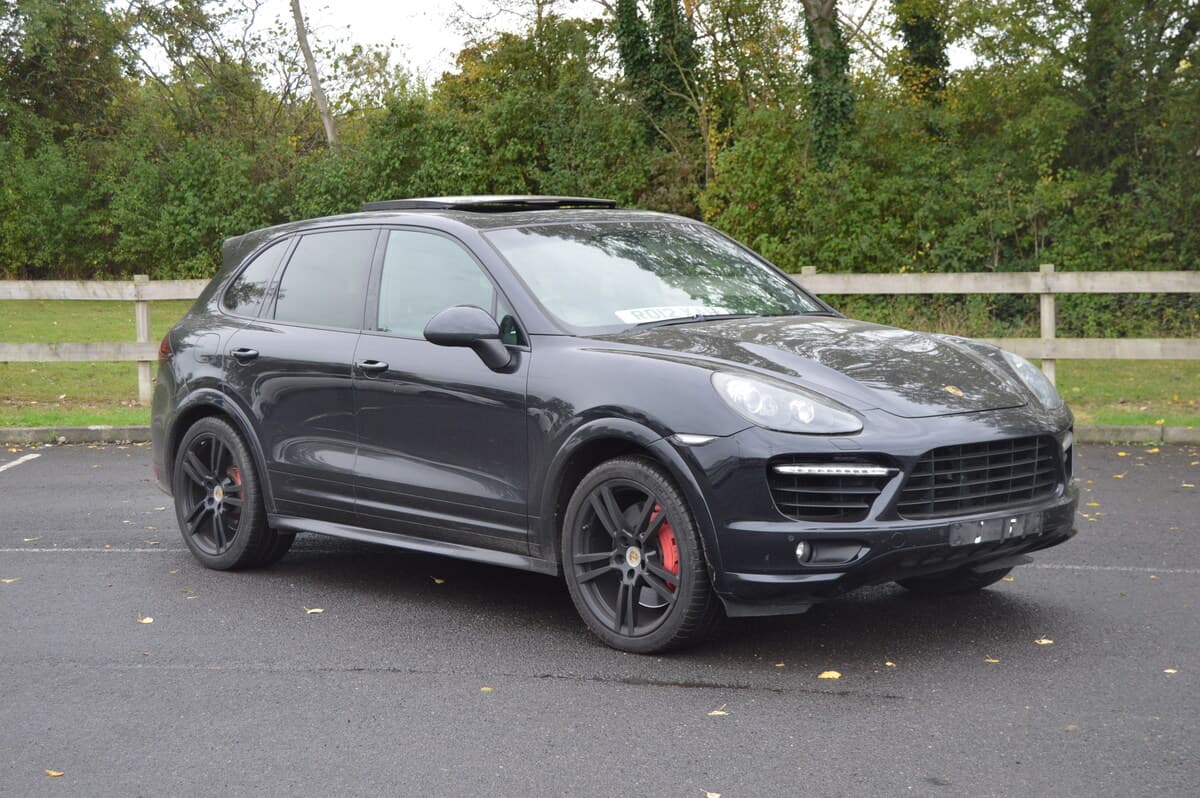 2012 Porsche Cayenne V8 Turbo Tip S - Image 1